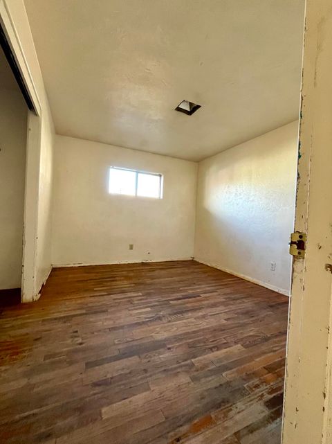 Tiny photo for 5700 Schiesel Avenue, Klamath Falls, OR 97603 (MLS # 220212618)