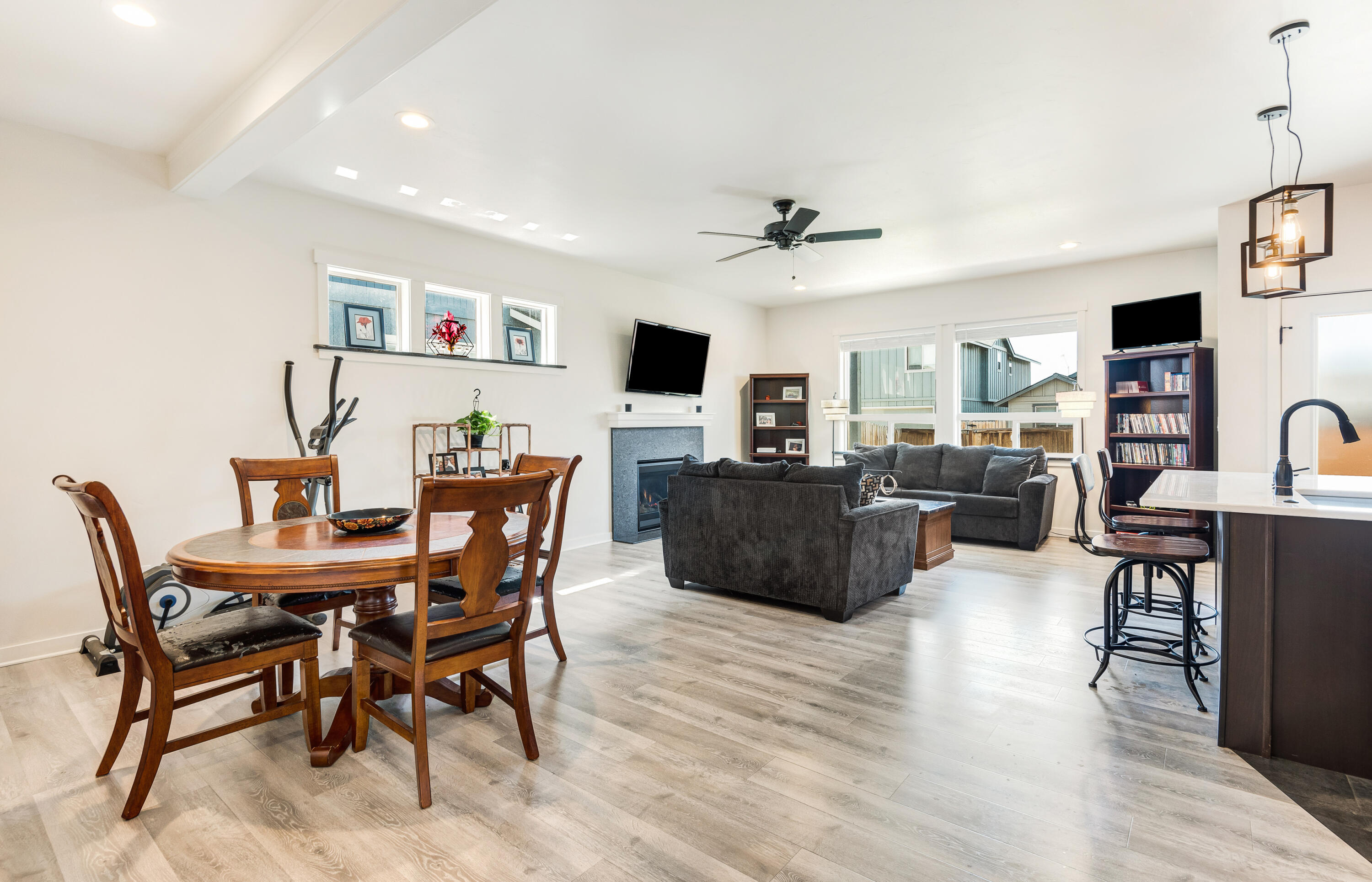 Antler Crossing - Residential