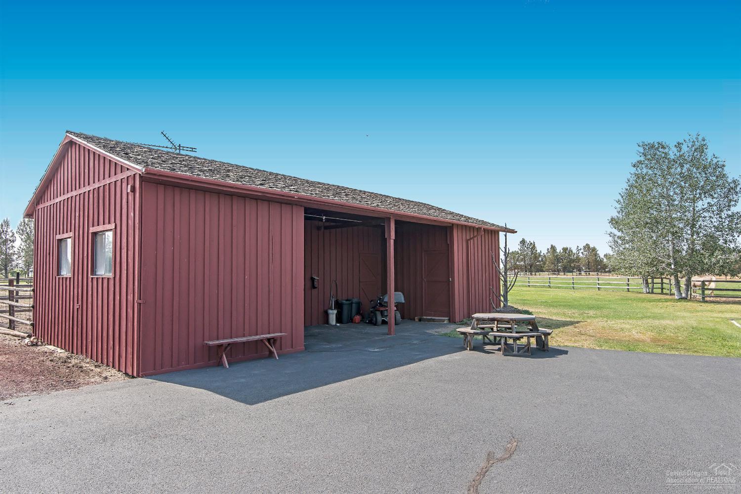 Desert Sand Arabian - Residential