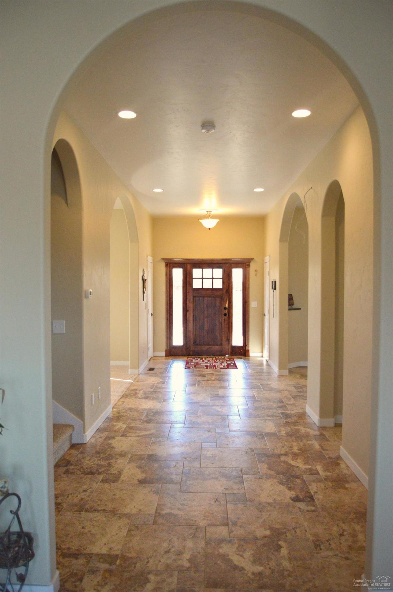 Country View Est - Residential
