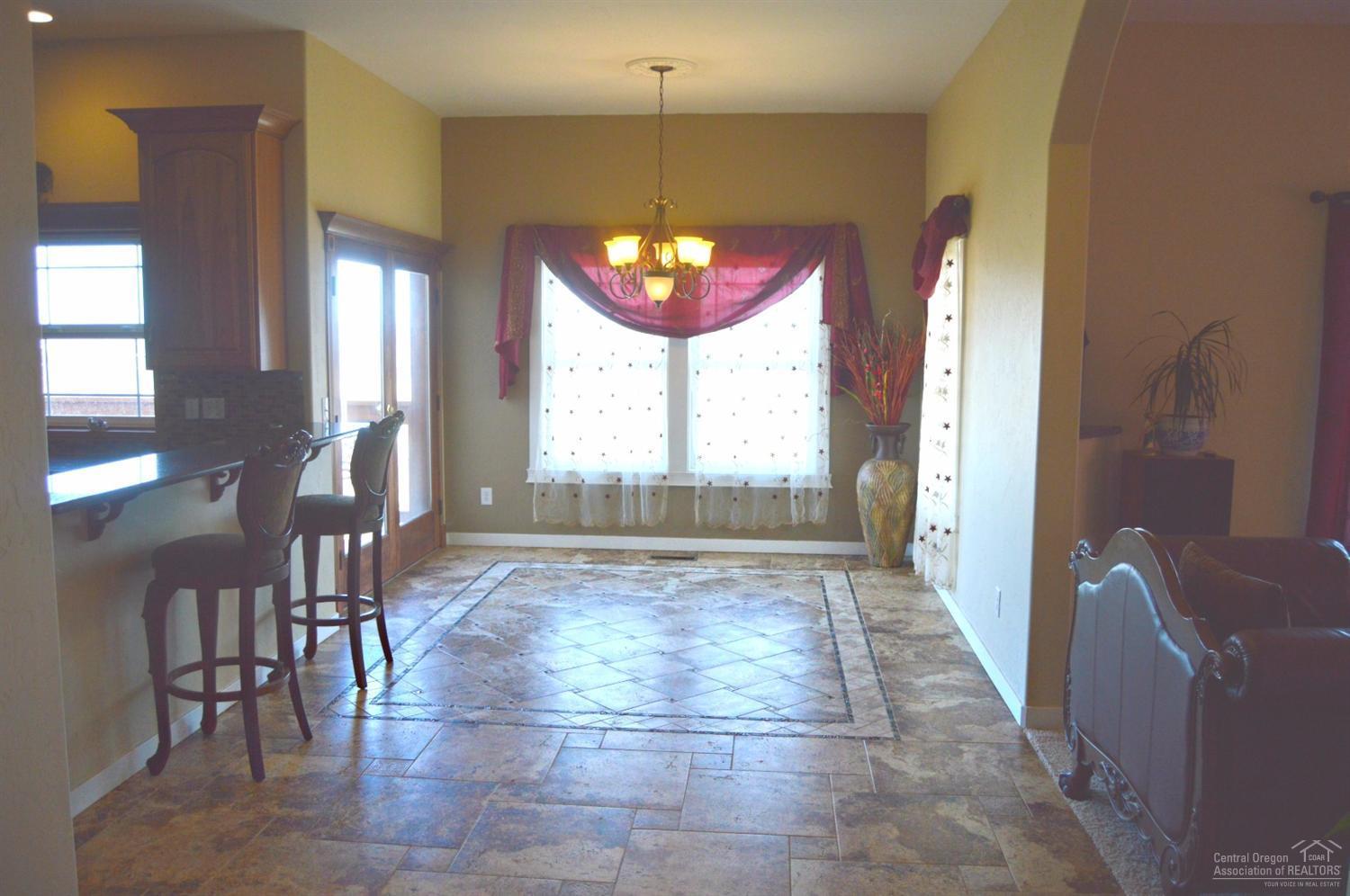Country View Est - Residential