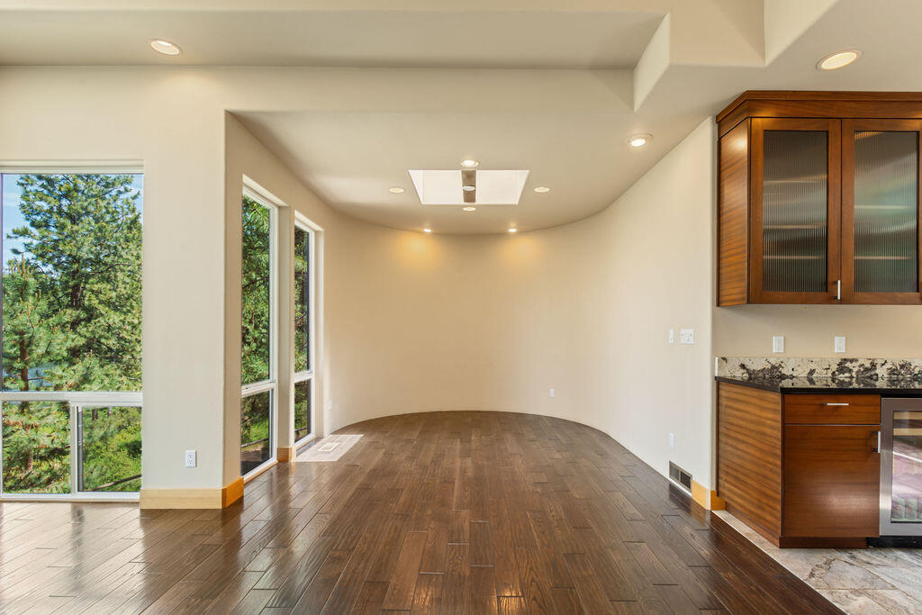 River Bend Estate - Residential