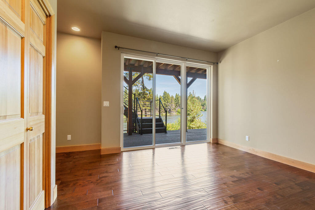 River Bend Estate - Residential