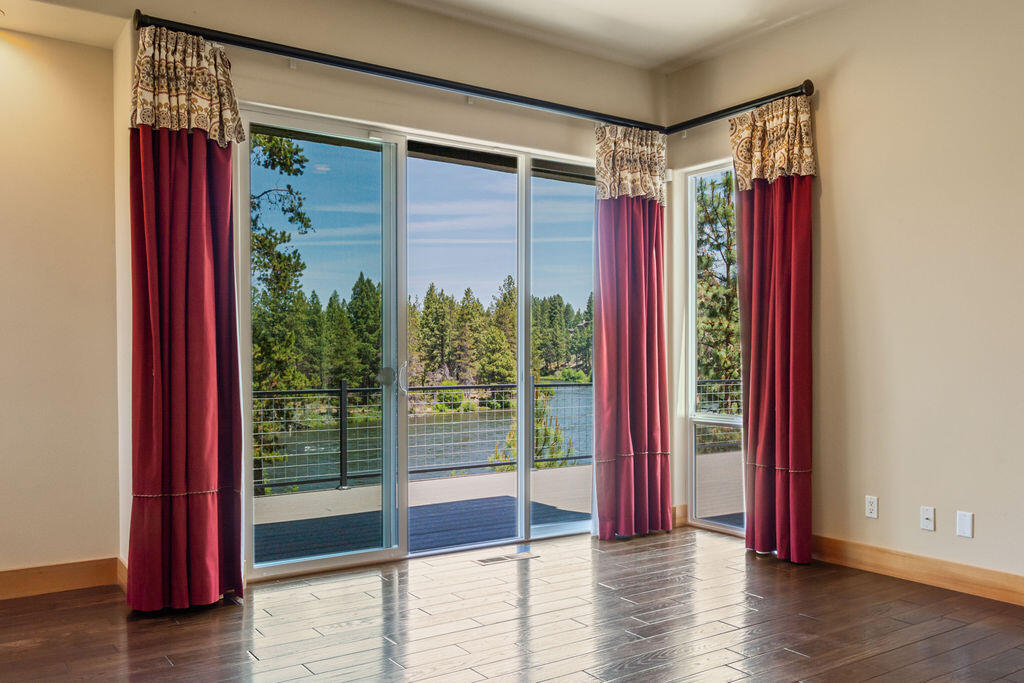 River Bend Estate - Residential