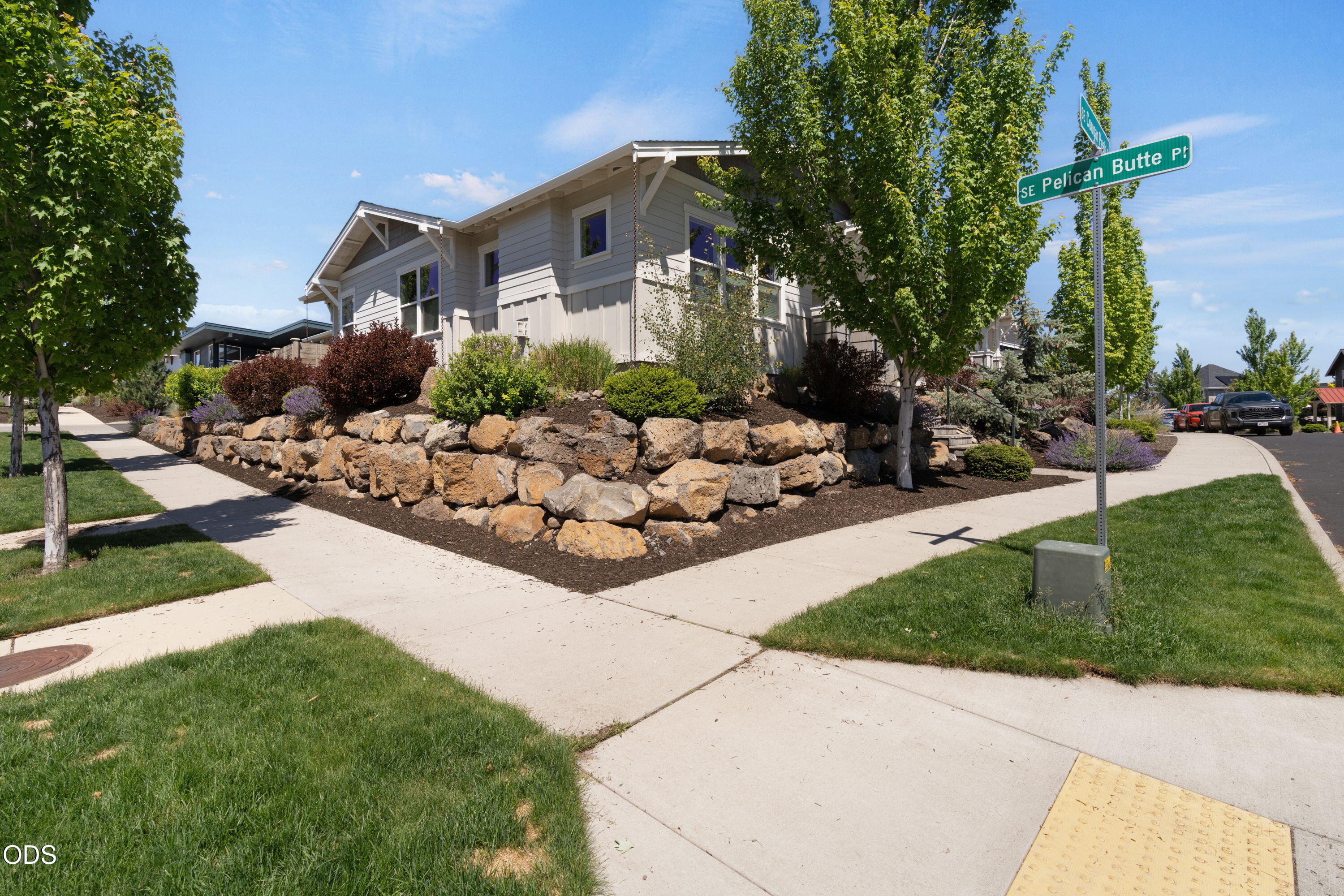 20693 SE Cougar Peak Drive