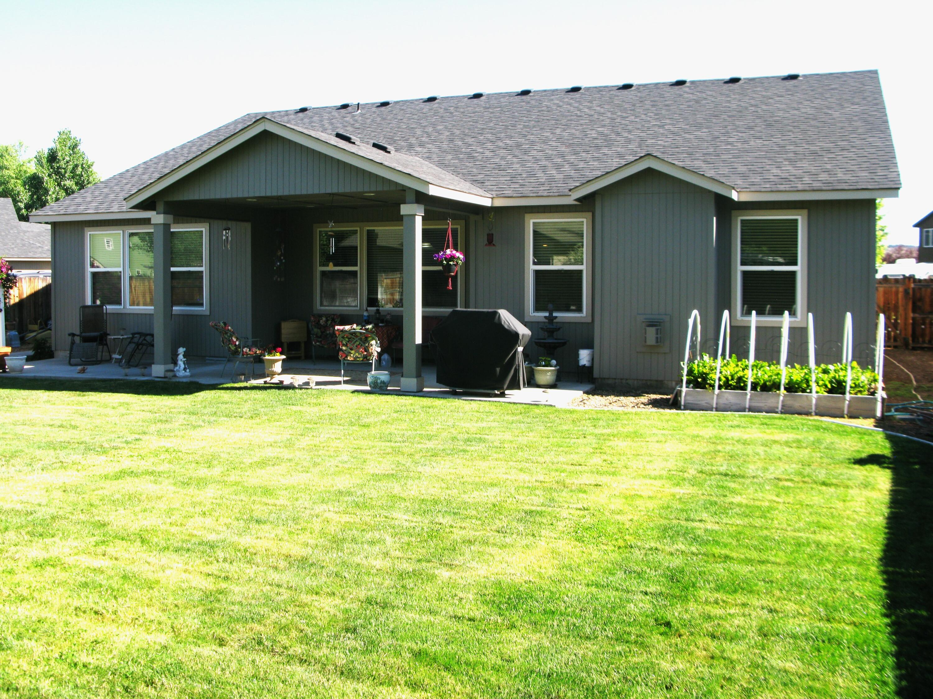 McKenzie Rim Estates - Residential