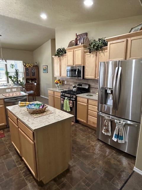 1930 NW Quince Tree Court