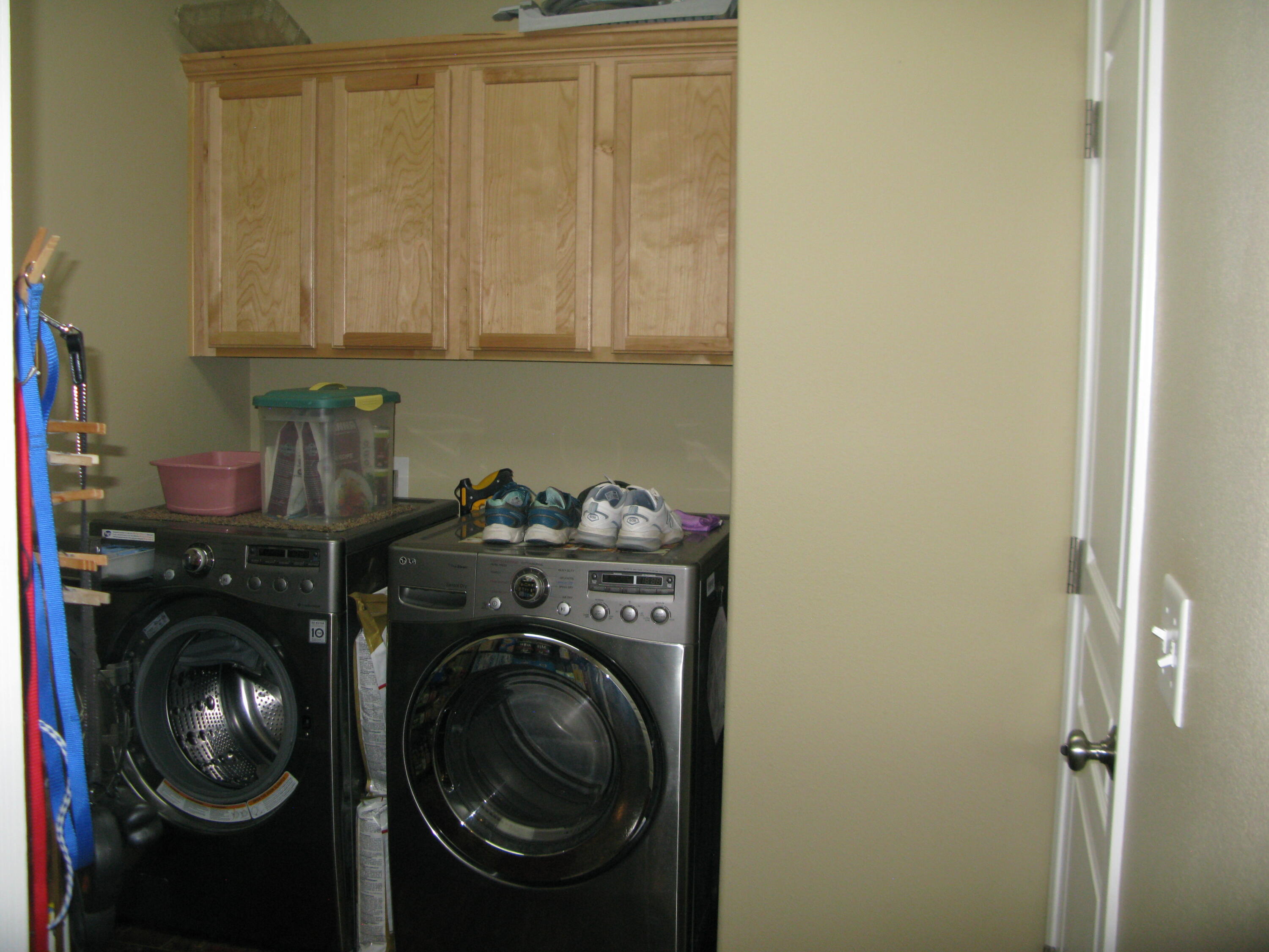 McKenzie Rim Estates - Residential