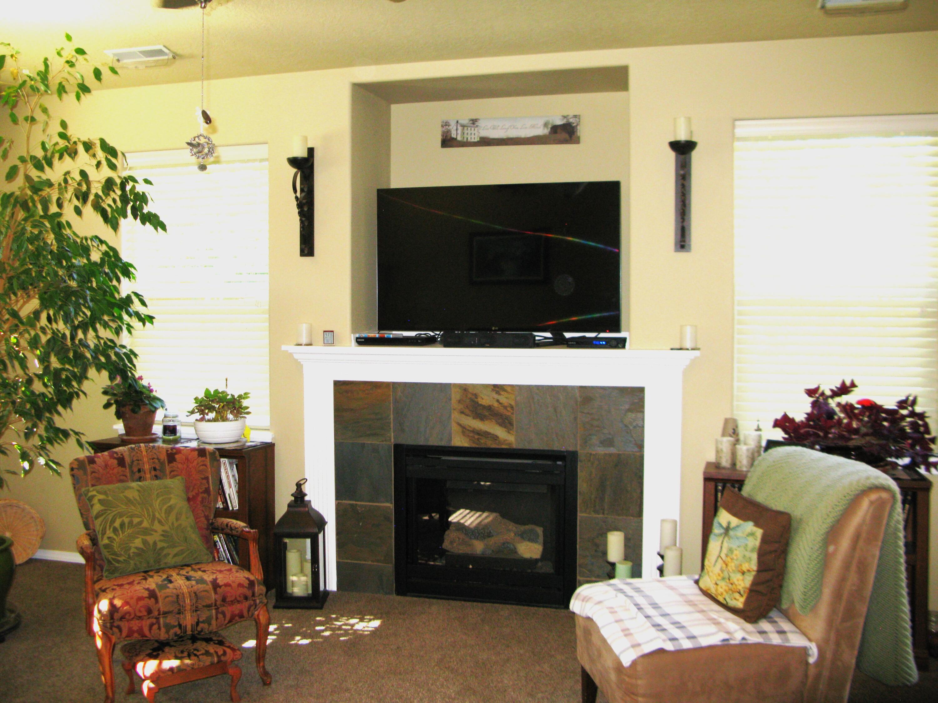 McKenzie Rim Estates - Residential