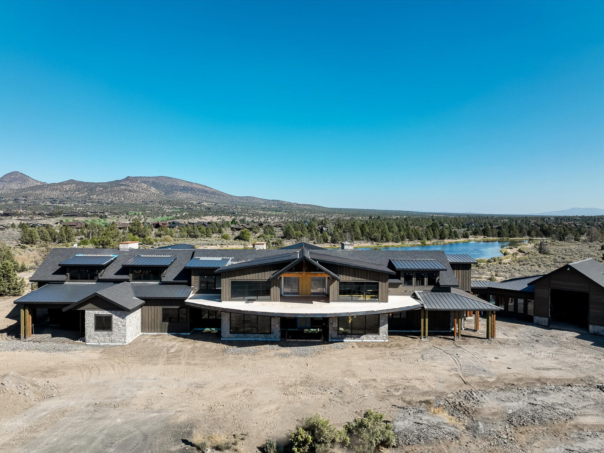 17097 SW Lago Vista Drive