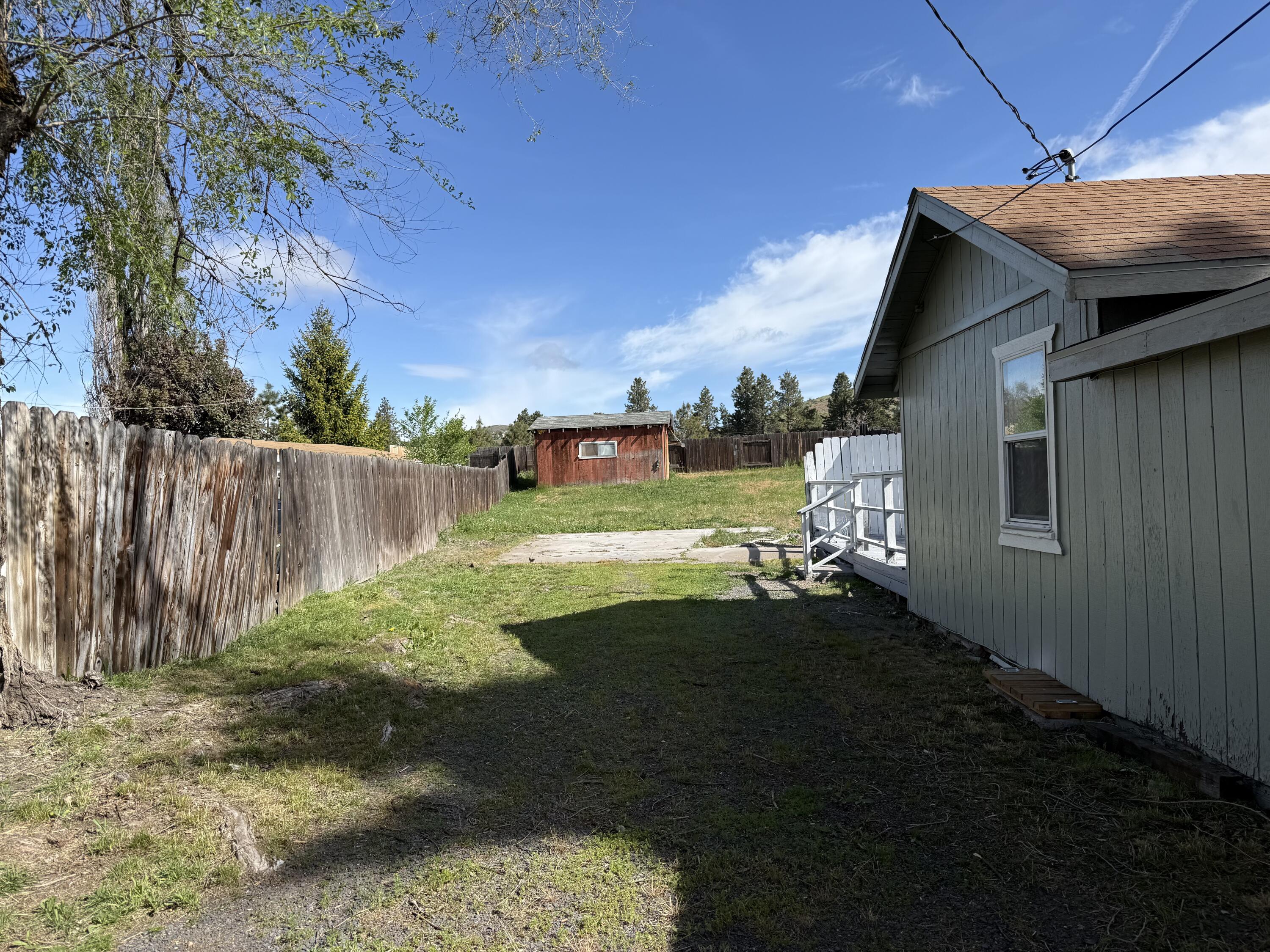 2429 Orchard Avenue