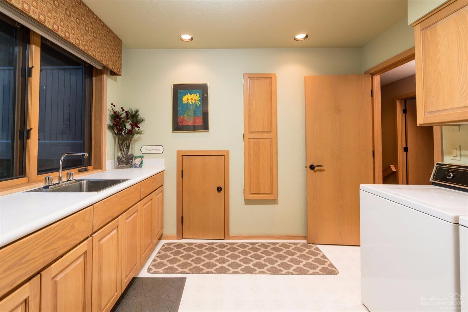 Fairway Crest Village - Residential