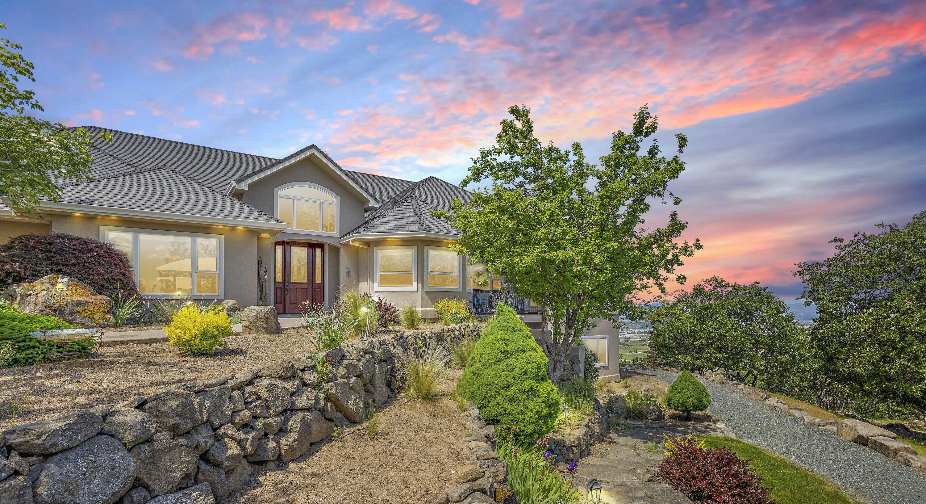 Roxy Ann Heights Subdivision - Residential