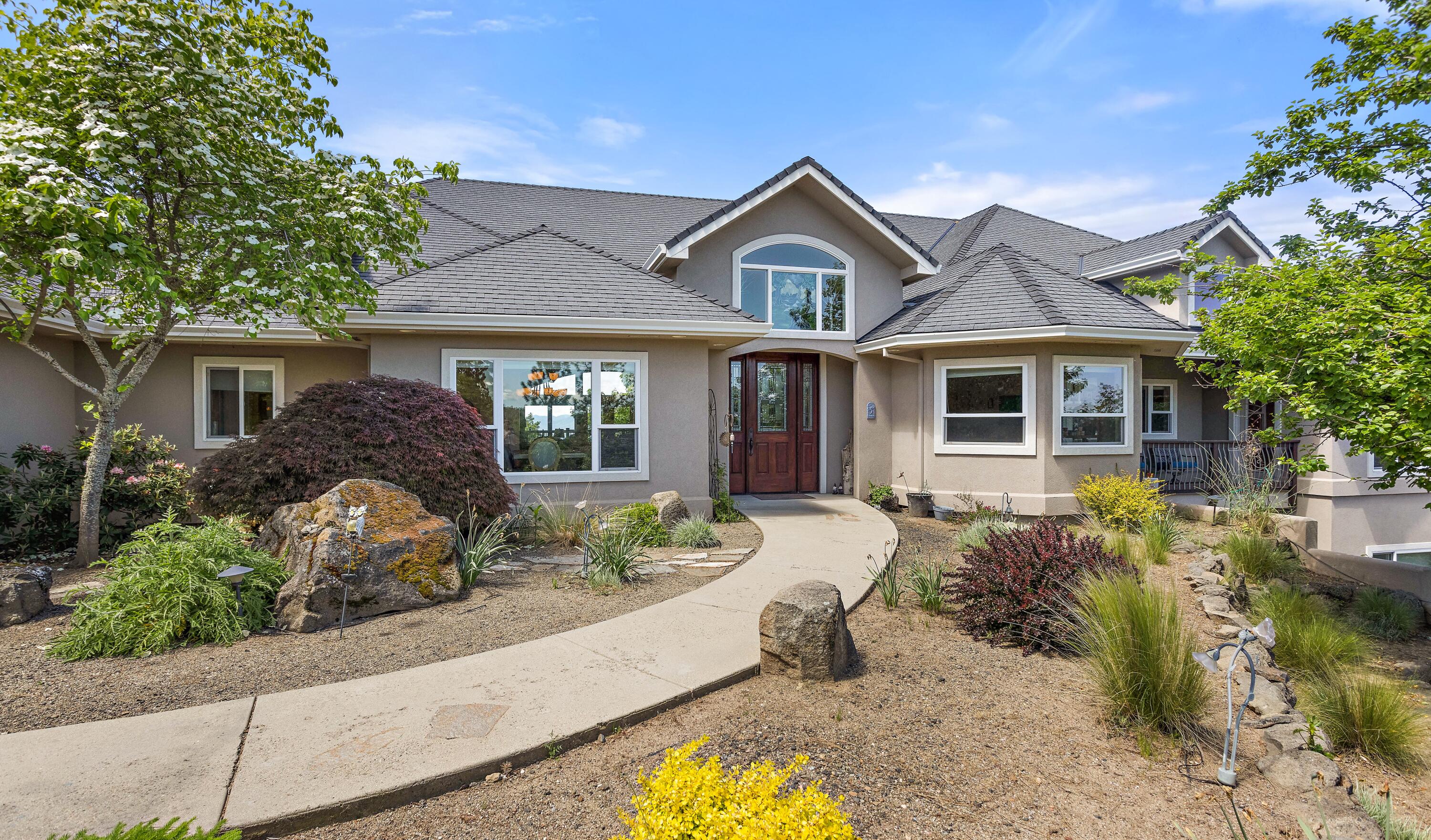 Roxy Ann Heights Subdivision - Residential