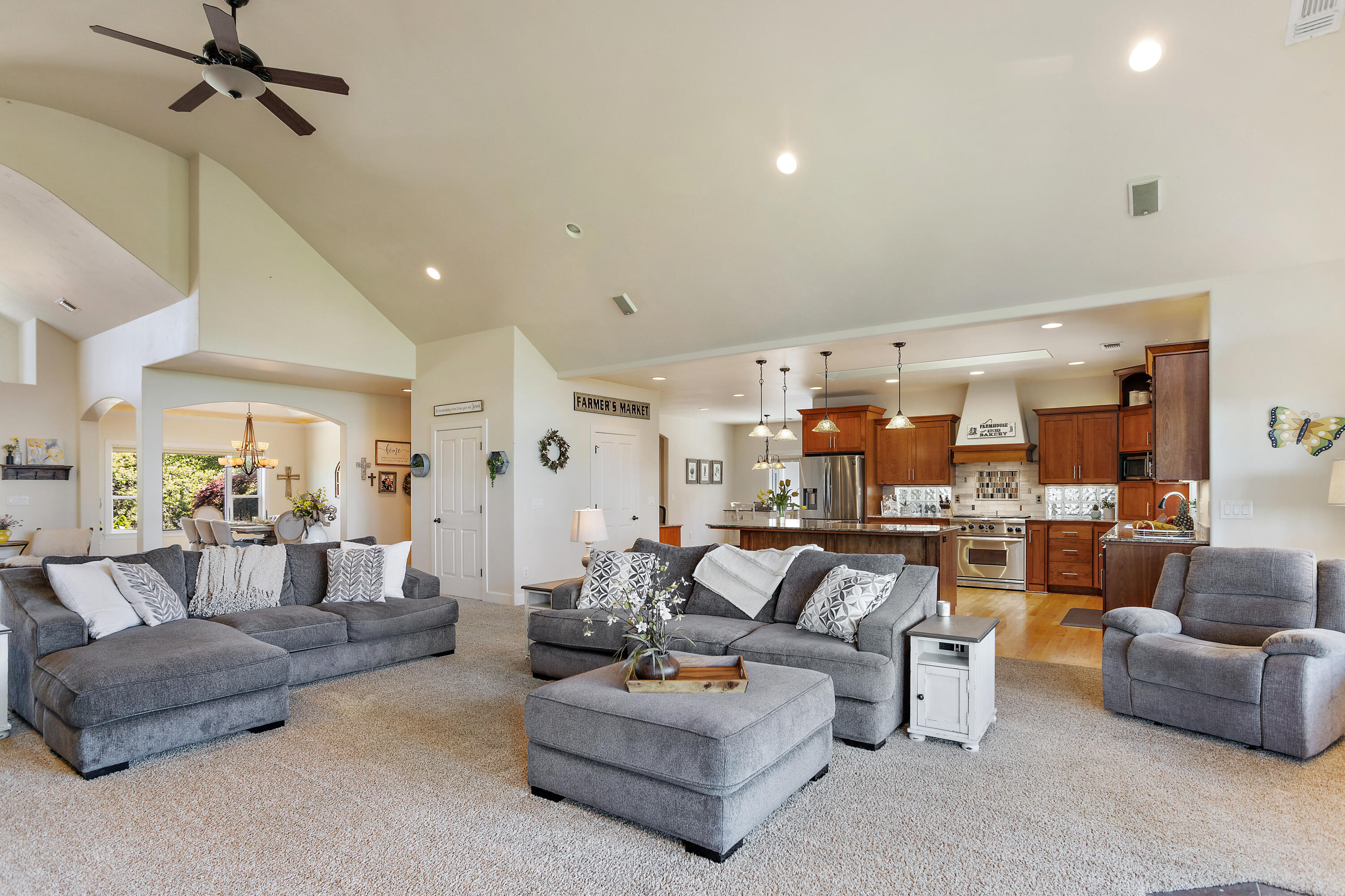 Roxy Ann Heights Subdivision - Residential