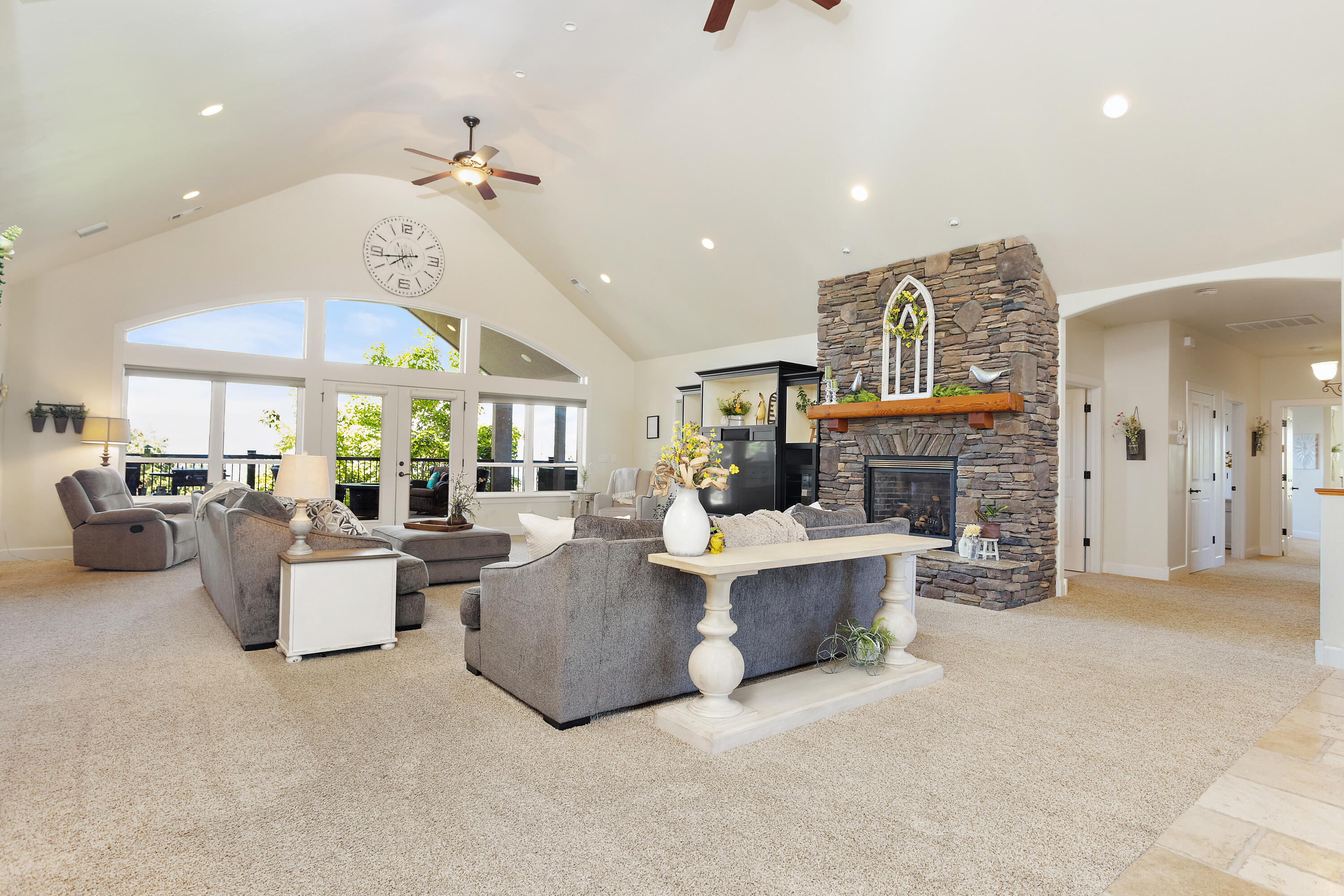 Roxy Ann Heights Subdivision - Residential