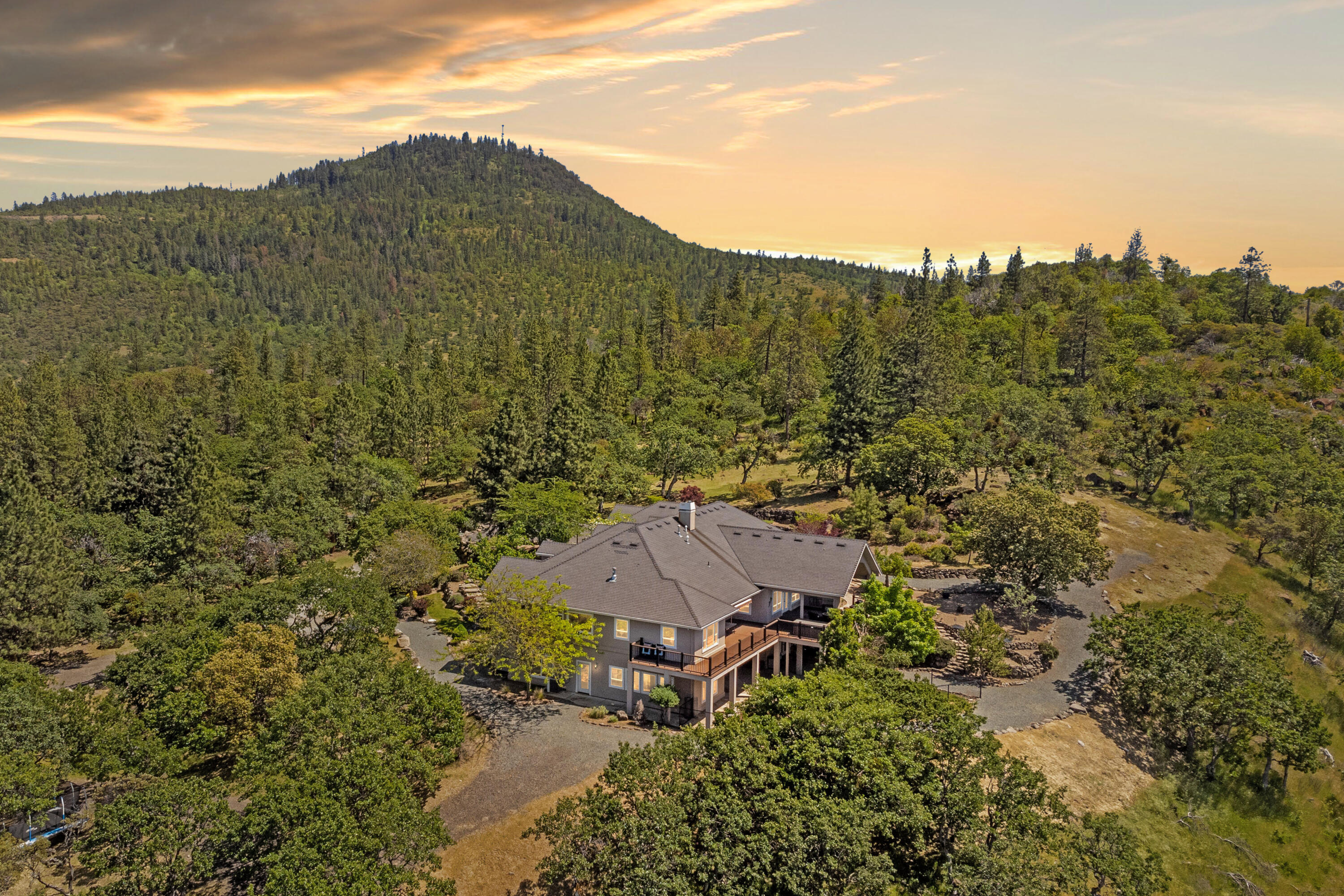 Roxy Ann Heights Subdivision - Residential