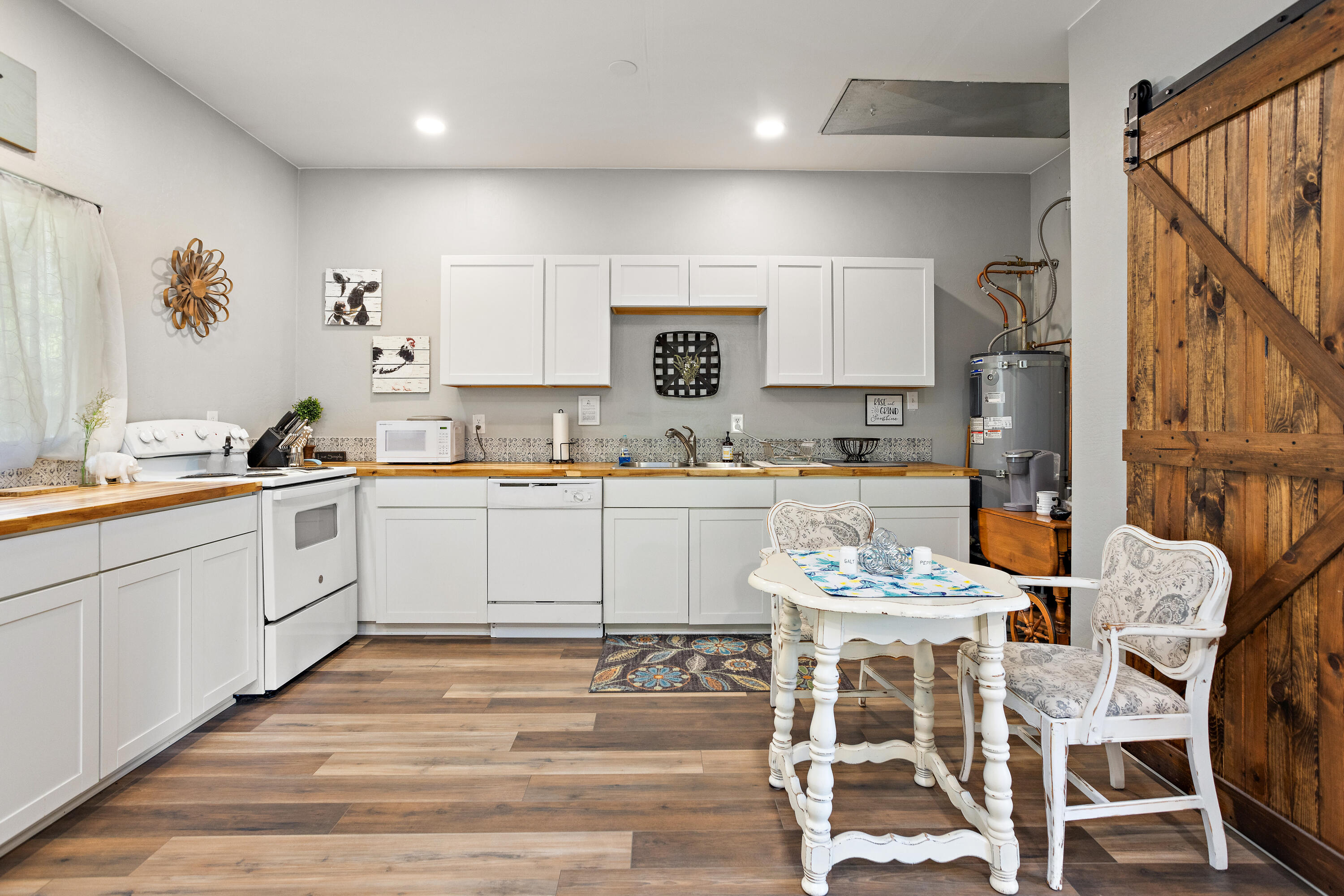 Roxy Ann Heights Subdivision - Residential