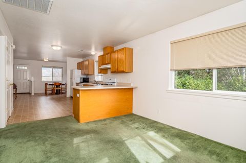Tiny photo for 790 Park Street, Ashland, OR 97520 (MLS # 220214906)