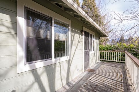 Tiny photo for 790 Park Street, Ashland, OR 97520 (MLS # 220214906)