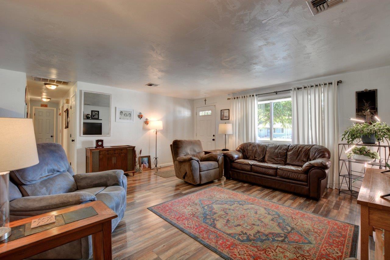 Cascade Village Unit No 7 - Residential