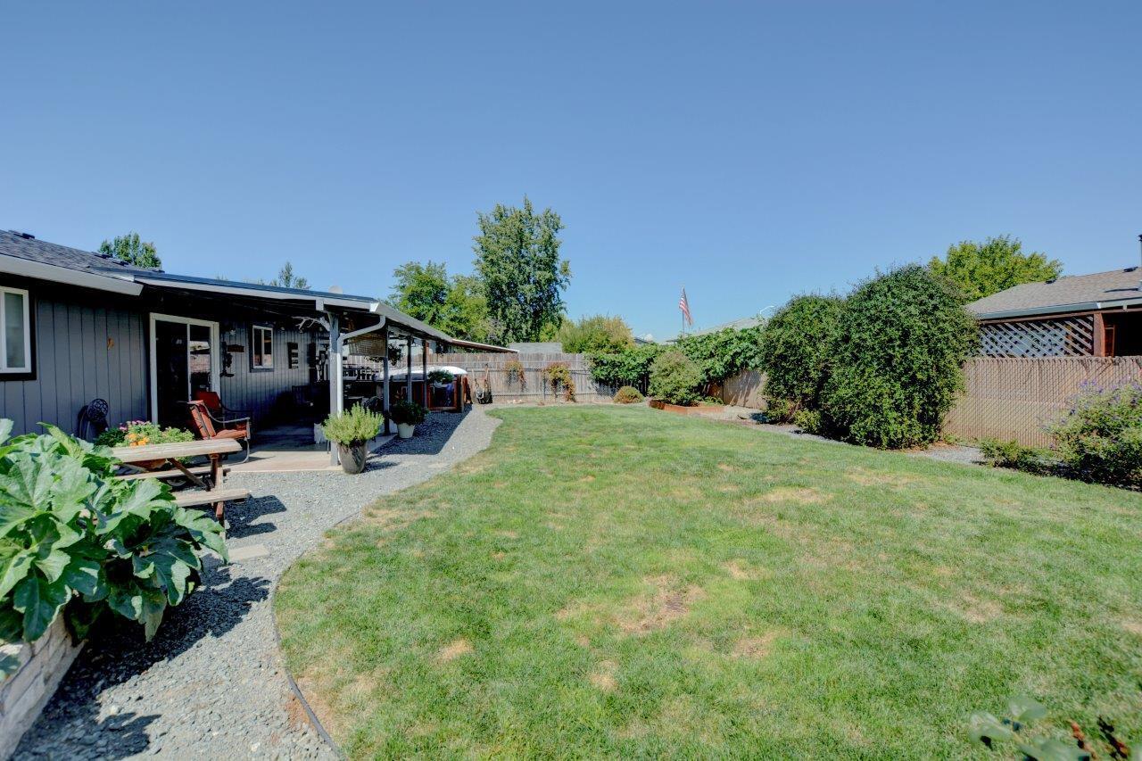 Cascade Village Unit No 7 - Residential