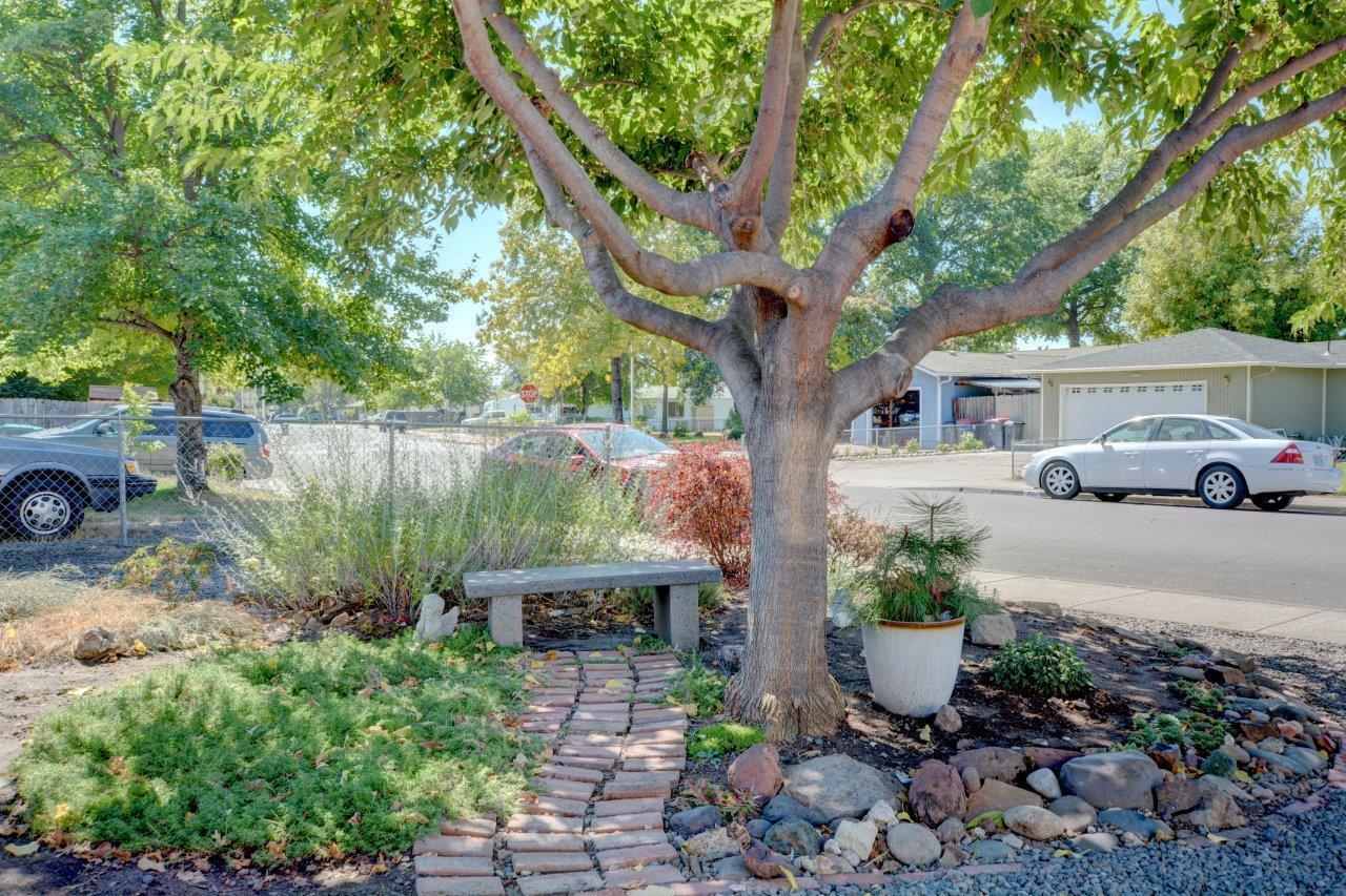 Cascade Village Unit No 7 - Residential