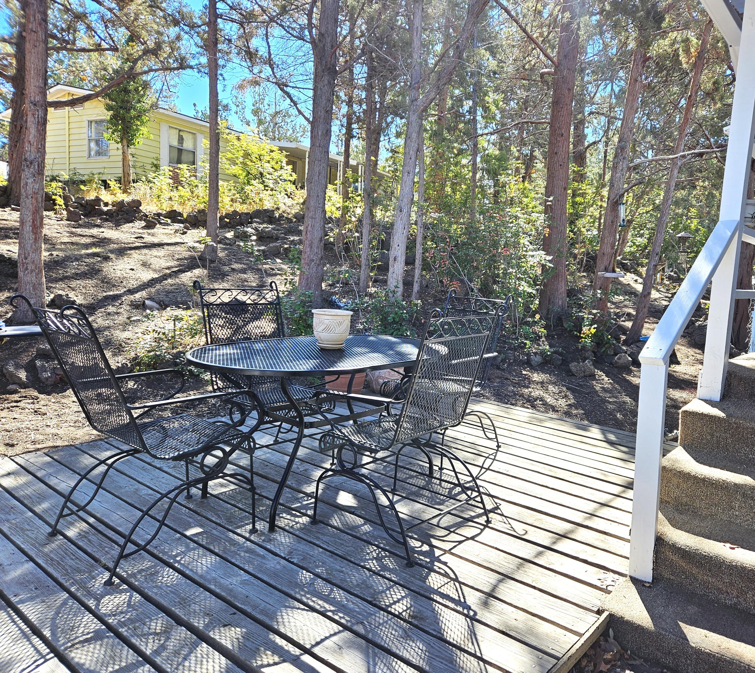 Rock Arbor Villa - Residential