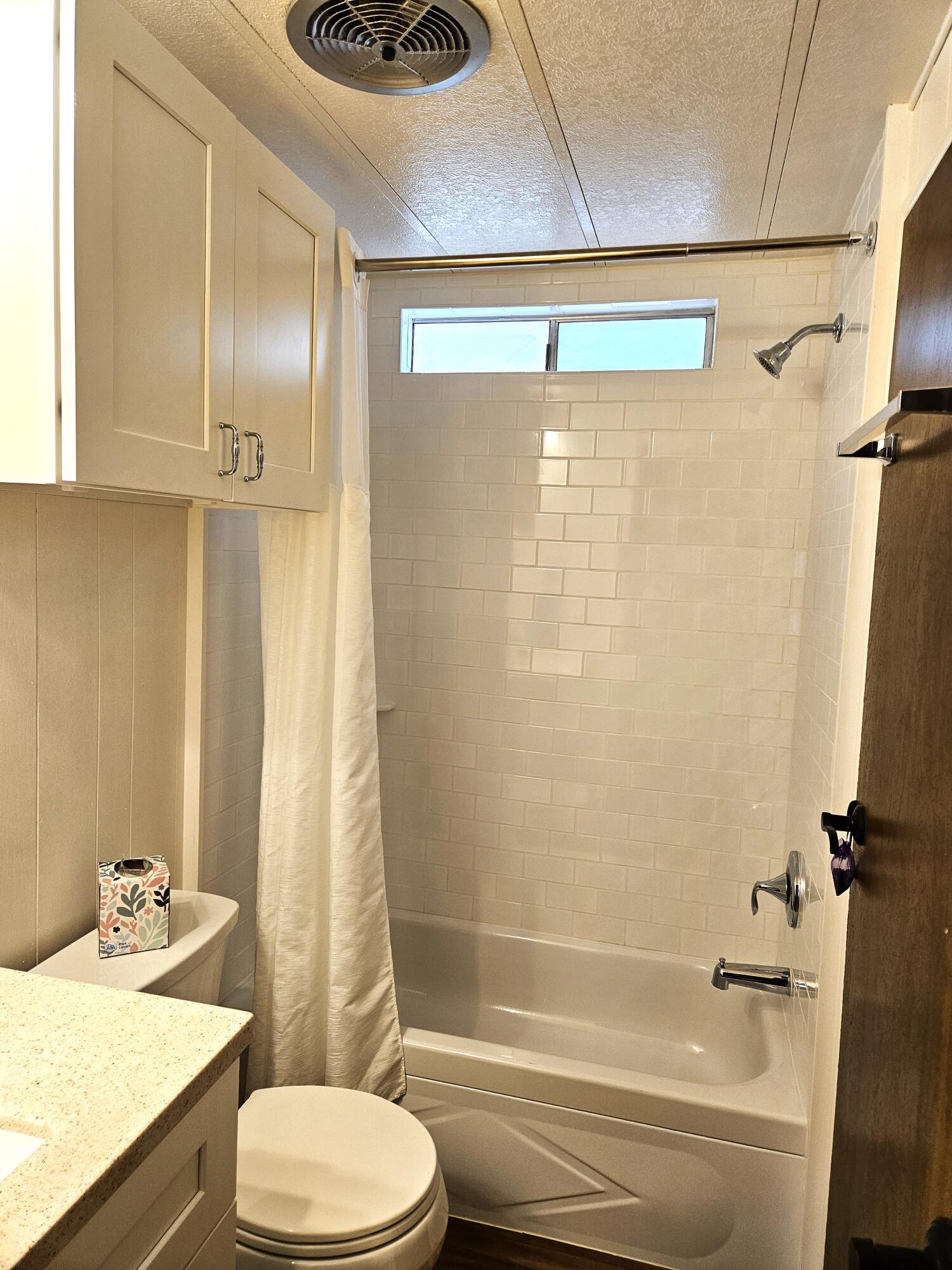 Rock Arbor Villa - Residential