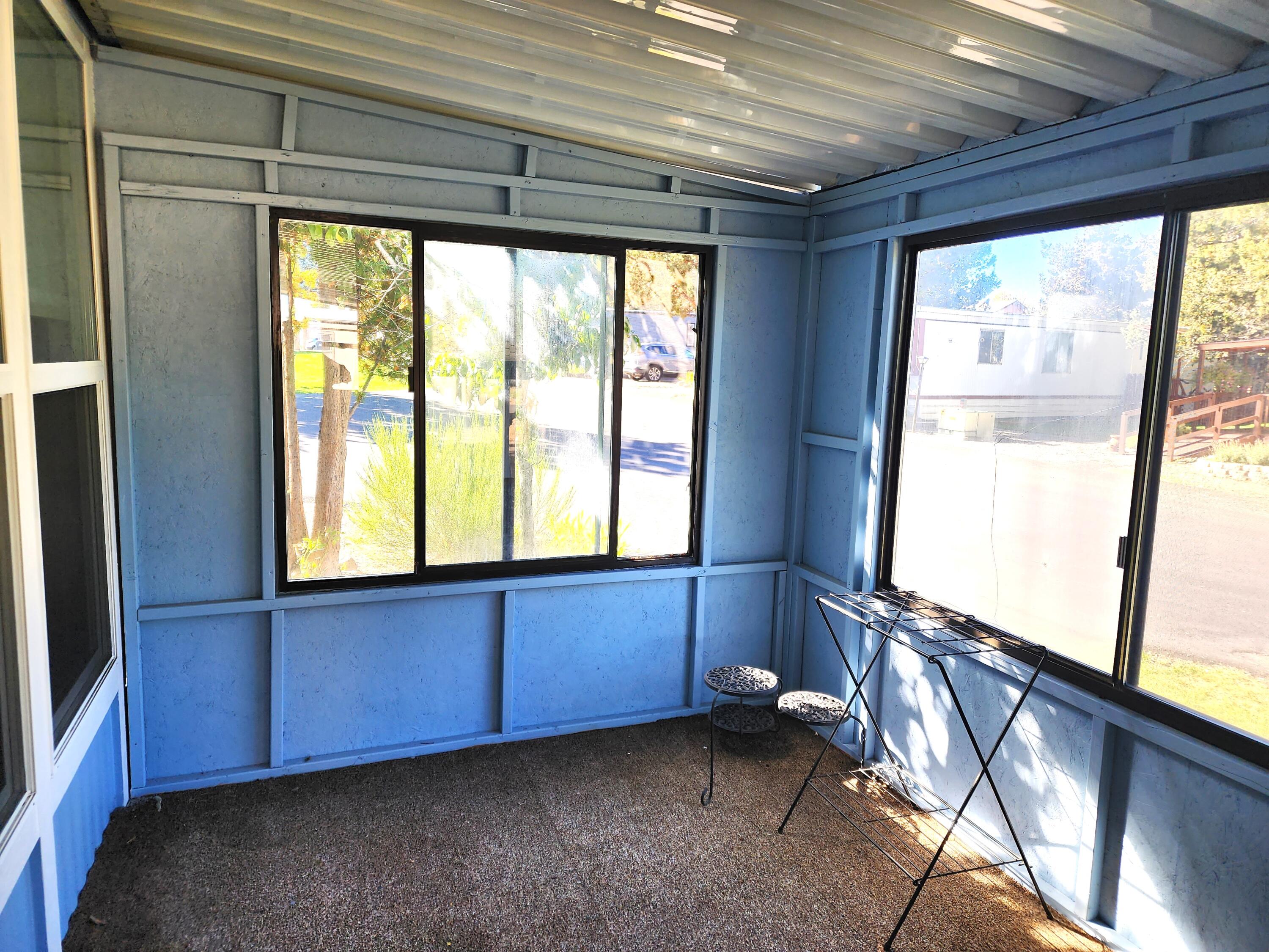 Rock Arbor Villa - Residential