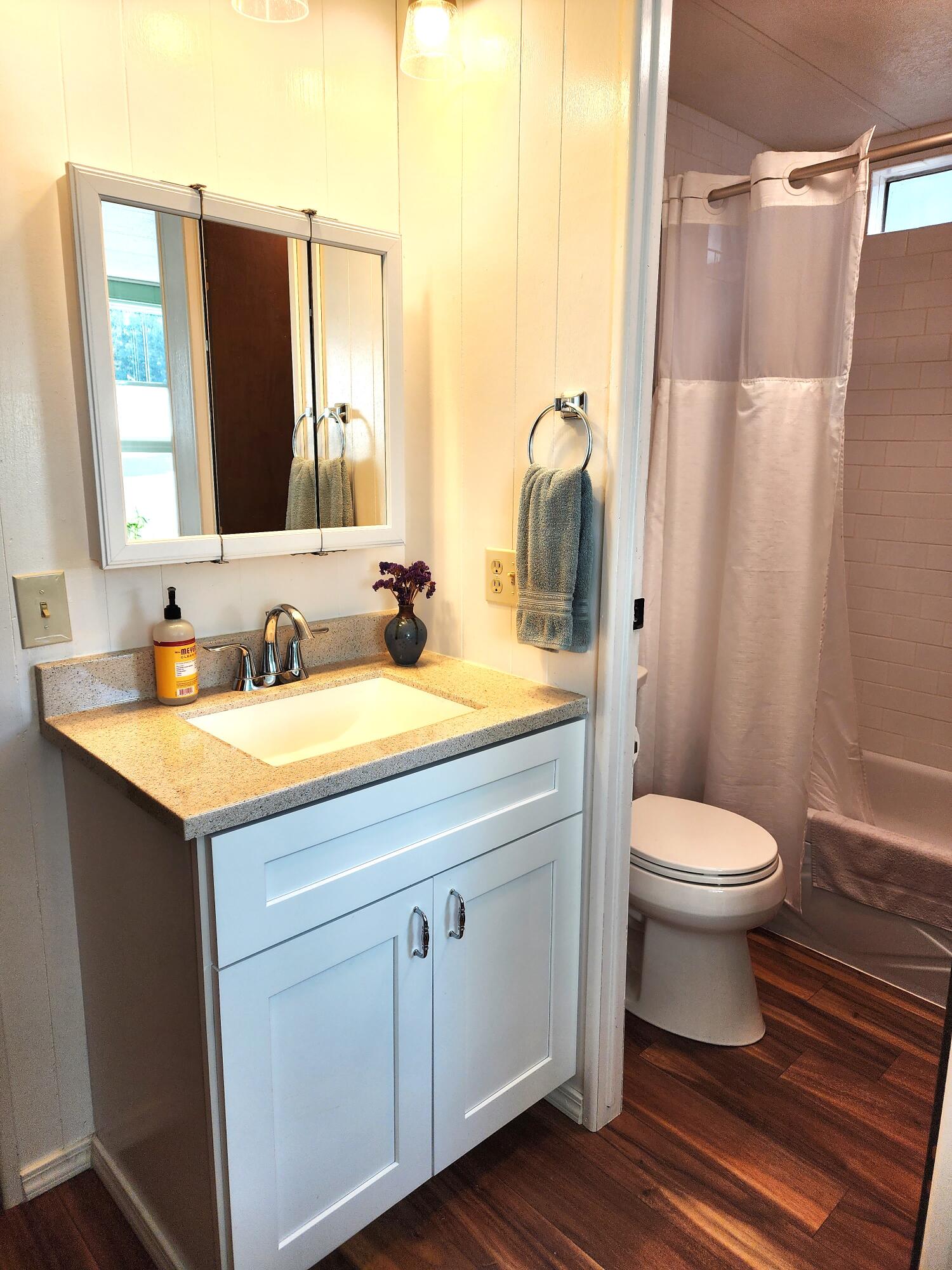 Rock Arbor Villa - Residential