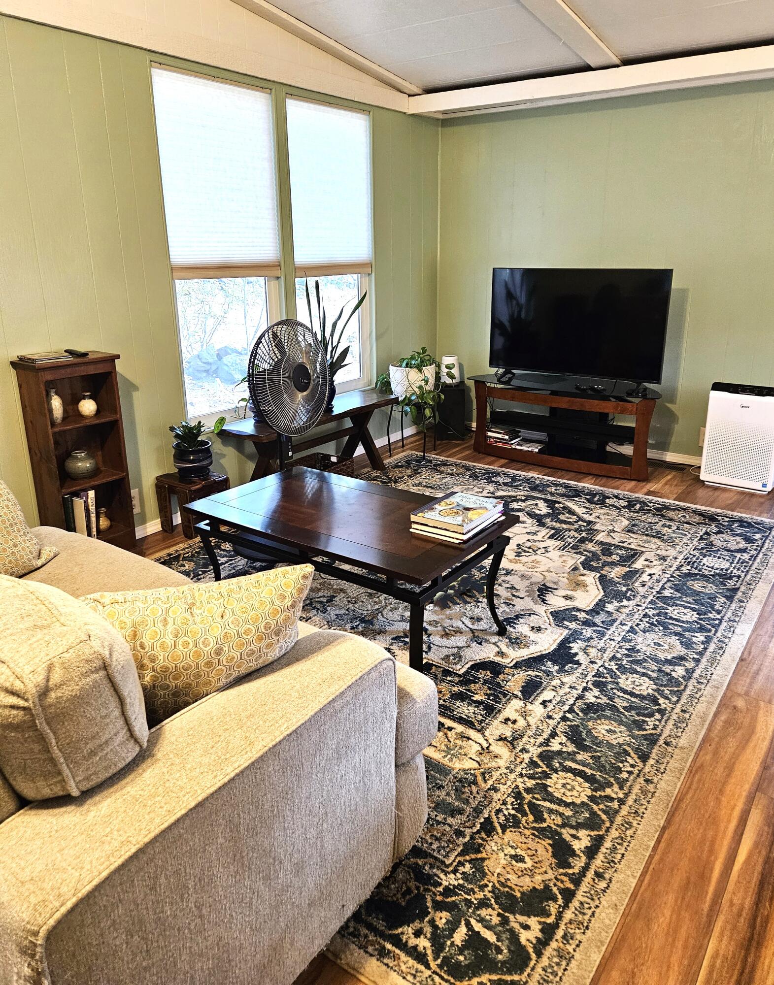 Rock Arbor Villa - Residential