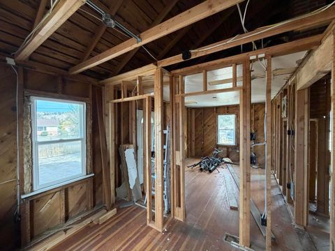 Tiny photo for 3920 Balsam Drive, Klamath Falls, OR 97601 (MLS # 220211043)