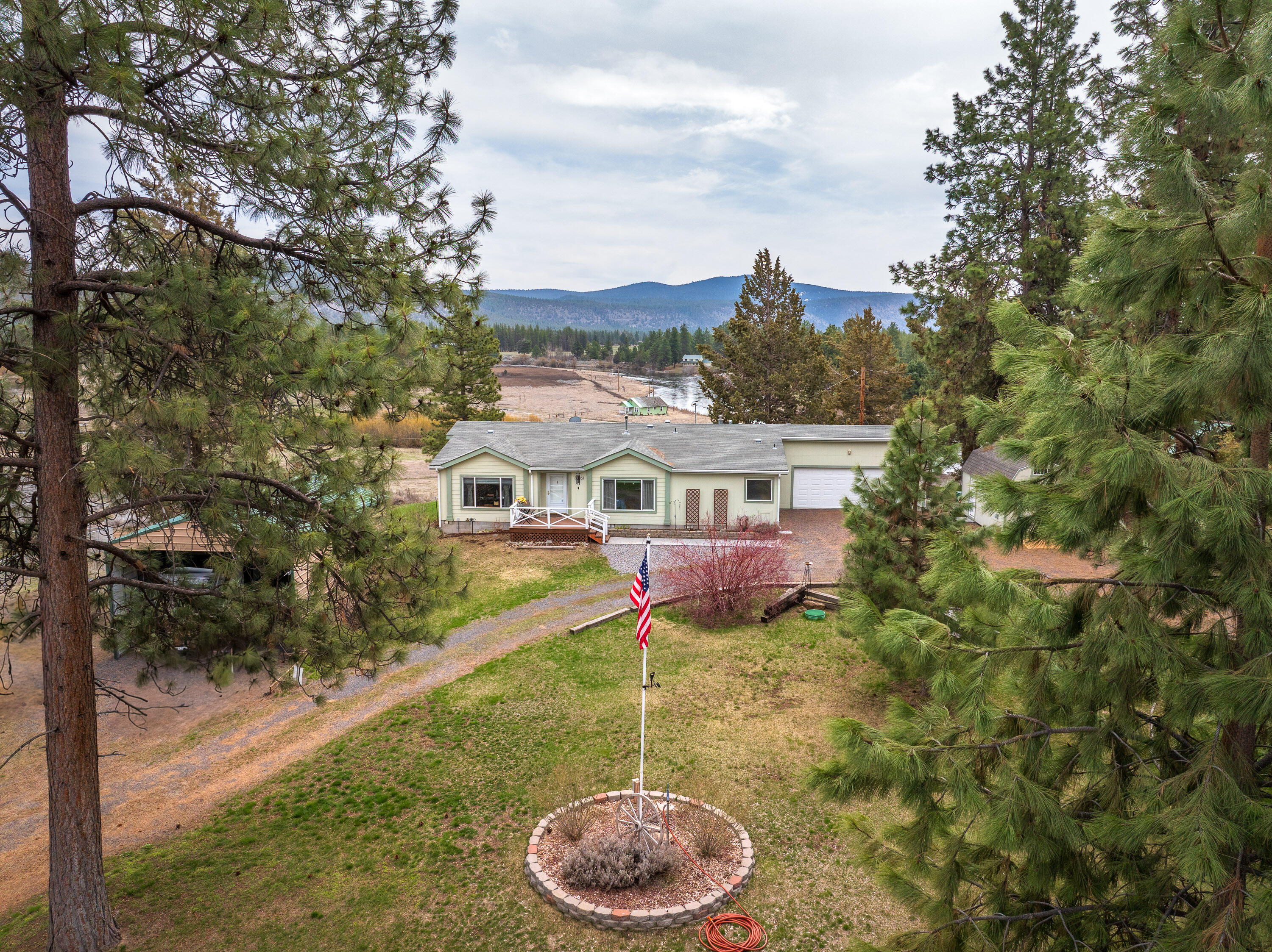 Irish Bend - Residential