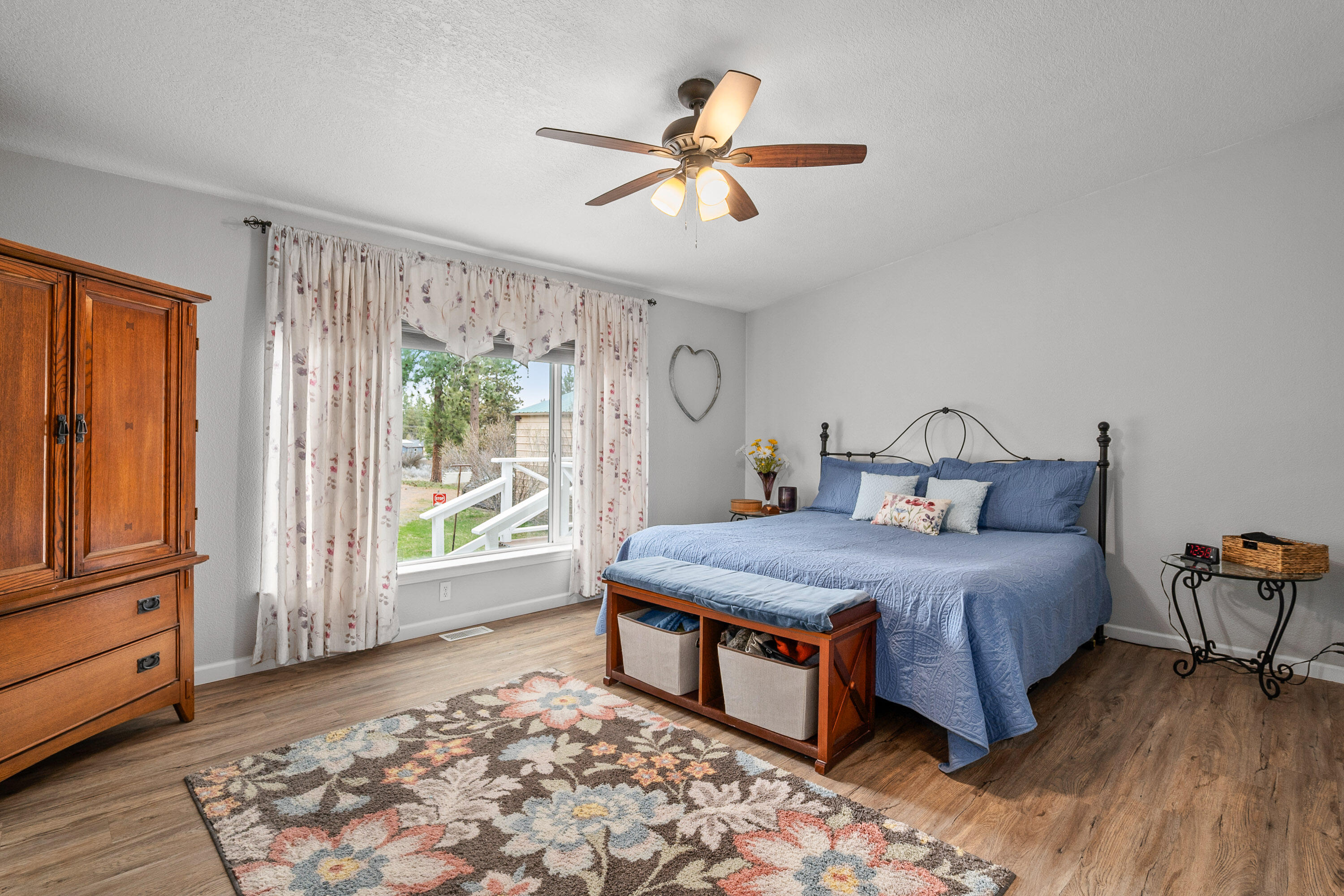 Irish Bend - Residential