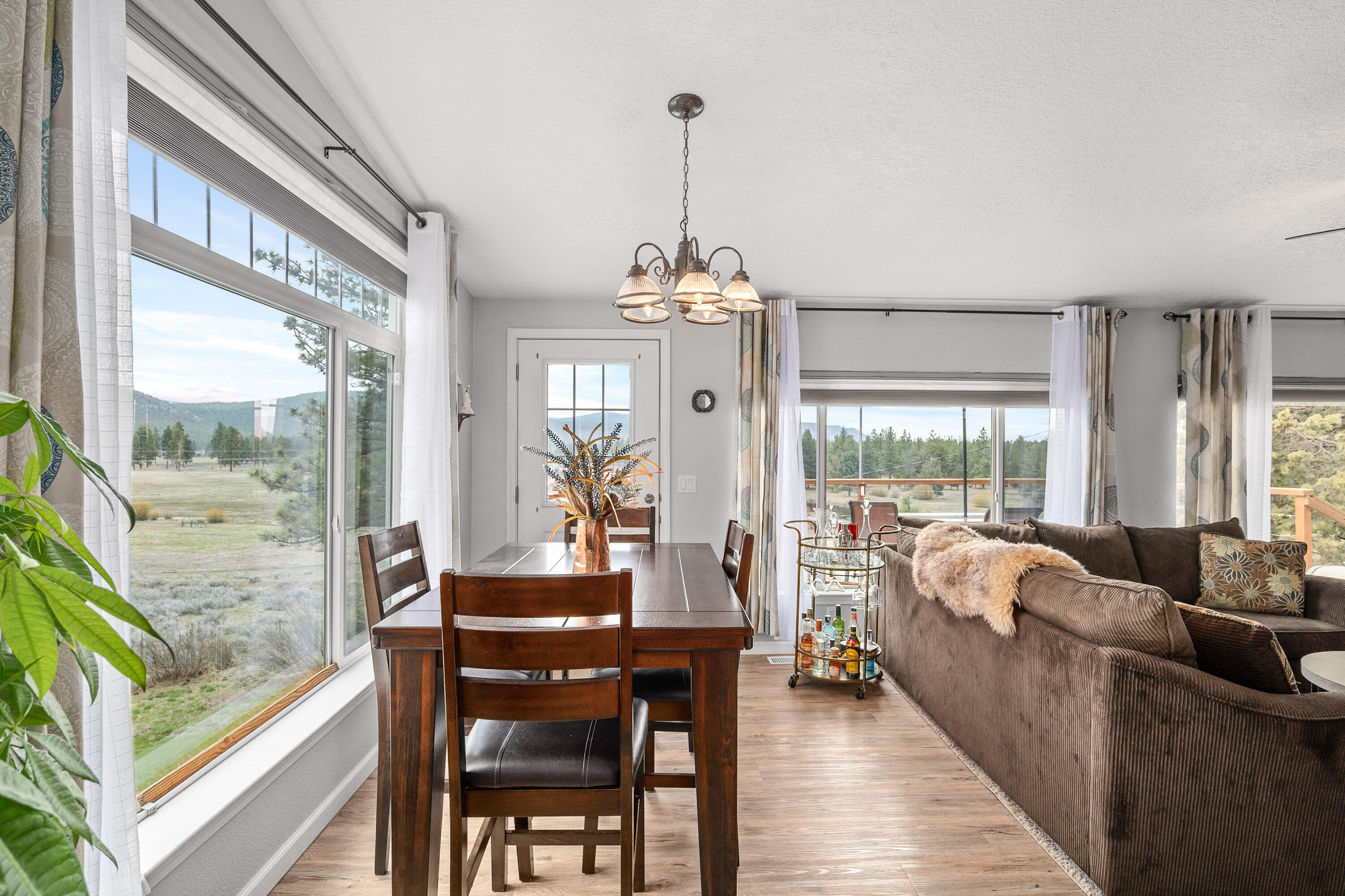 Irish Bend - Residential