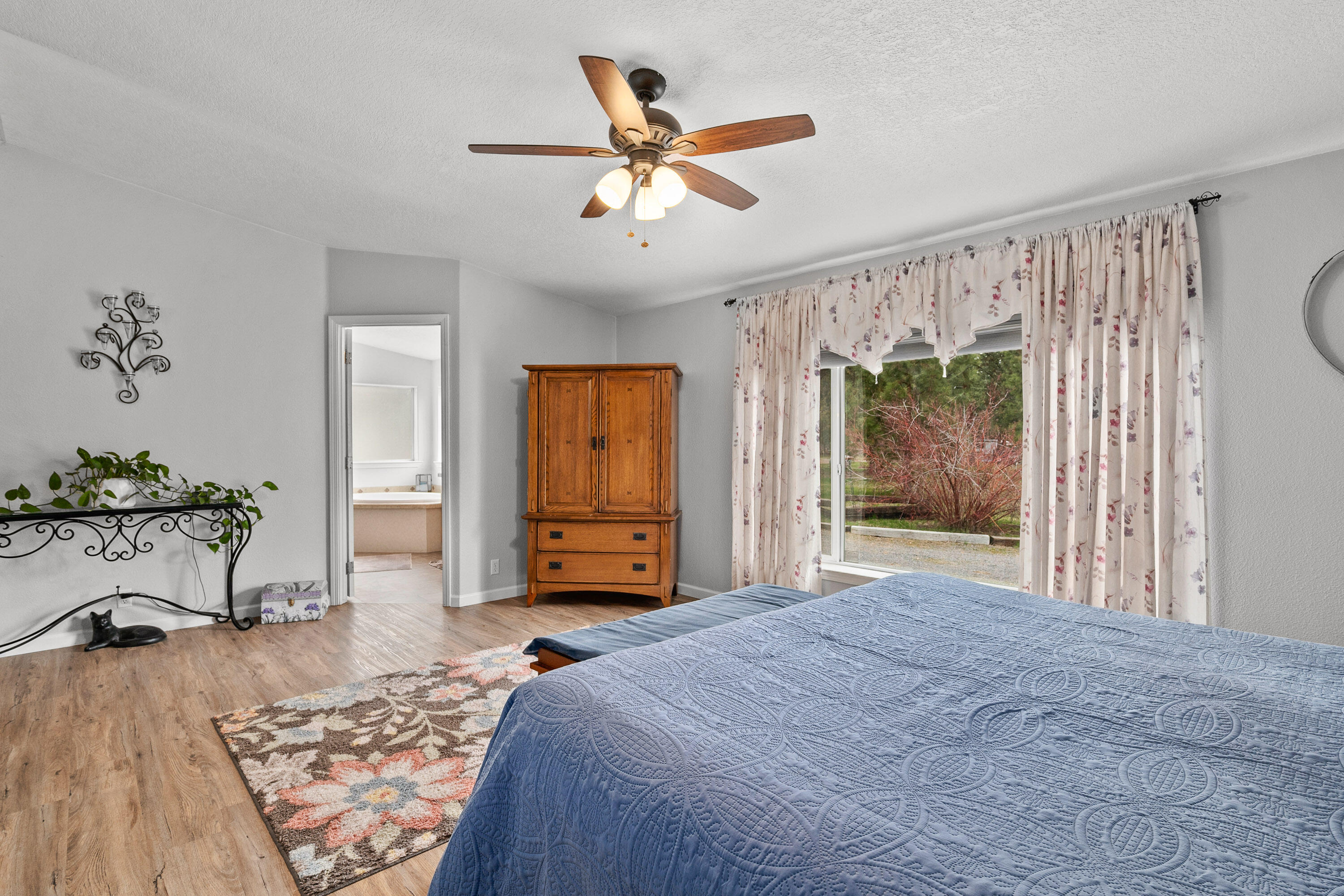 Irish Bend - Residential