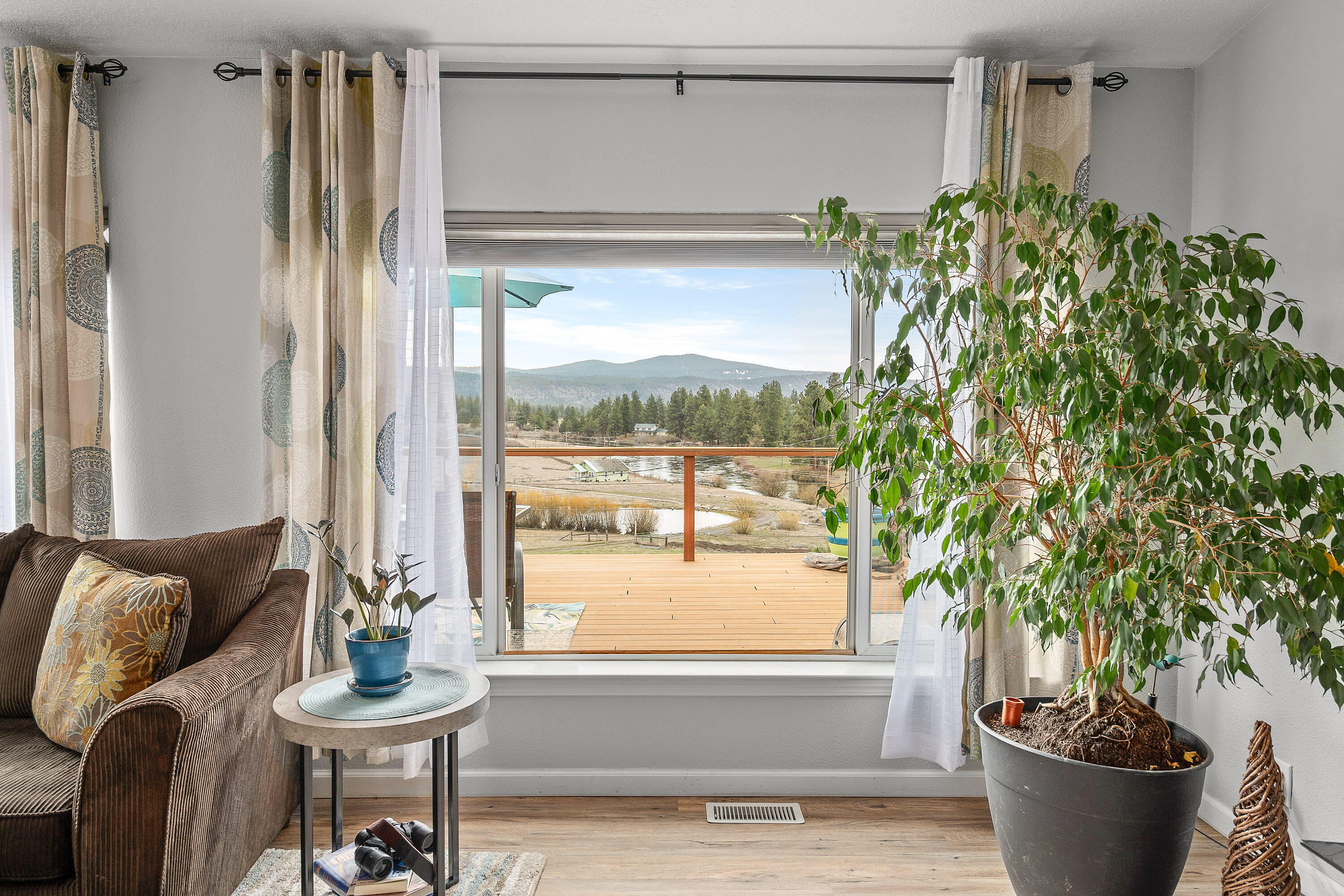 Irish Bend - Residential