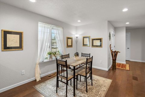 Tiny photo for 1716 Gardendale Lane, Grants Pass, OR 97527 (MLS # 220213939)