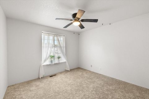 Tiny photo for 1716 Gardendale Lane, Grants Pass, OR 97527 (MLS # 220213939)