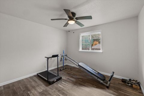 Tiny photo for 1716 Gardendale Lane, Grants Pass, OR 97527 (MLS # 220213939)