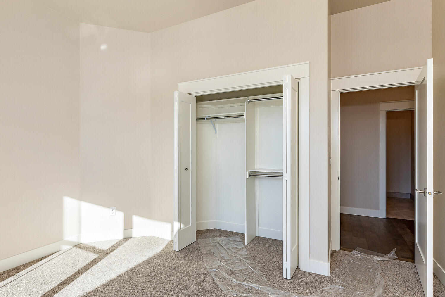 Middlefork Creek - Residential