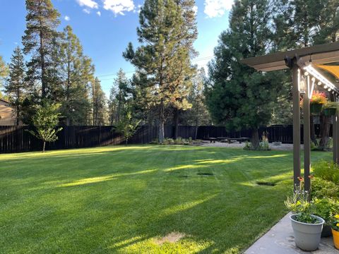 Tiny photo for 16923 Torrance Road, Bend, OR 97707 (MLS # 220216951)