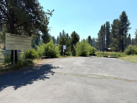 Tiny photo for 16923 Torrance Road, Bend, OR 97707 (MLS # 220216951)