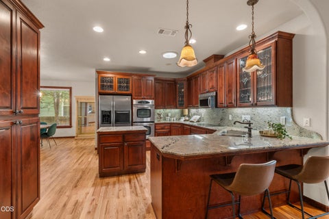 Tiny photo for 935 Sandoz Street, Central Point, OR 97502 (MLS # 220224648)