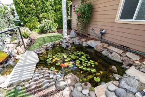 Tiny photo for 935 Sandoz Street, Central Point, OR 97502 (MLS # 220224648)