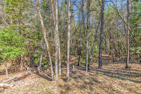 Tiny photo for 9780 Monument Drive, Grants Pass, OR 97526 (MLS # 220217285)