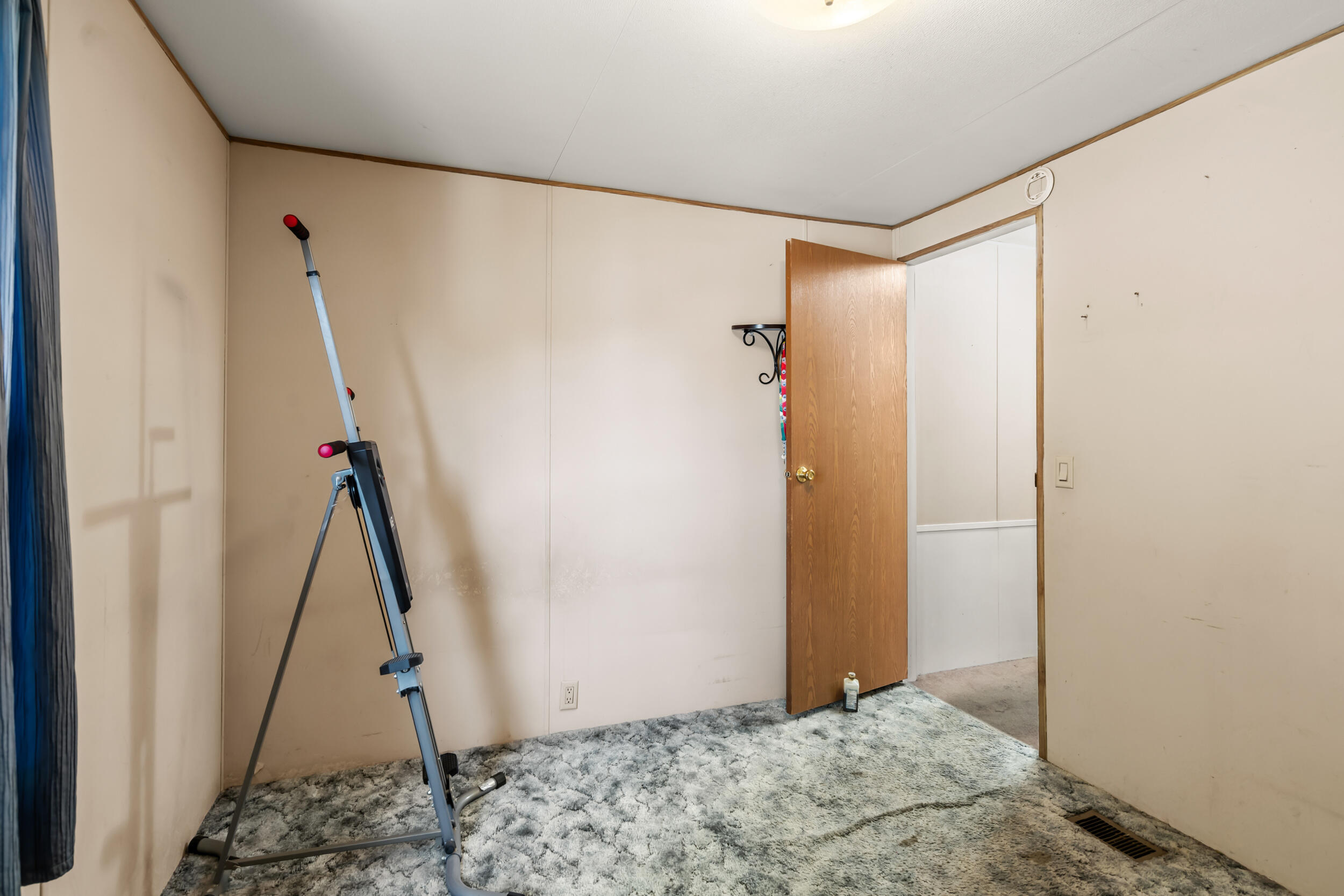 Myra Lynne Mobile Home Community - Residential