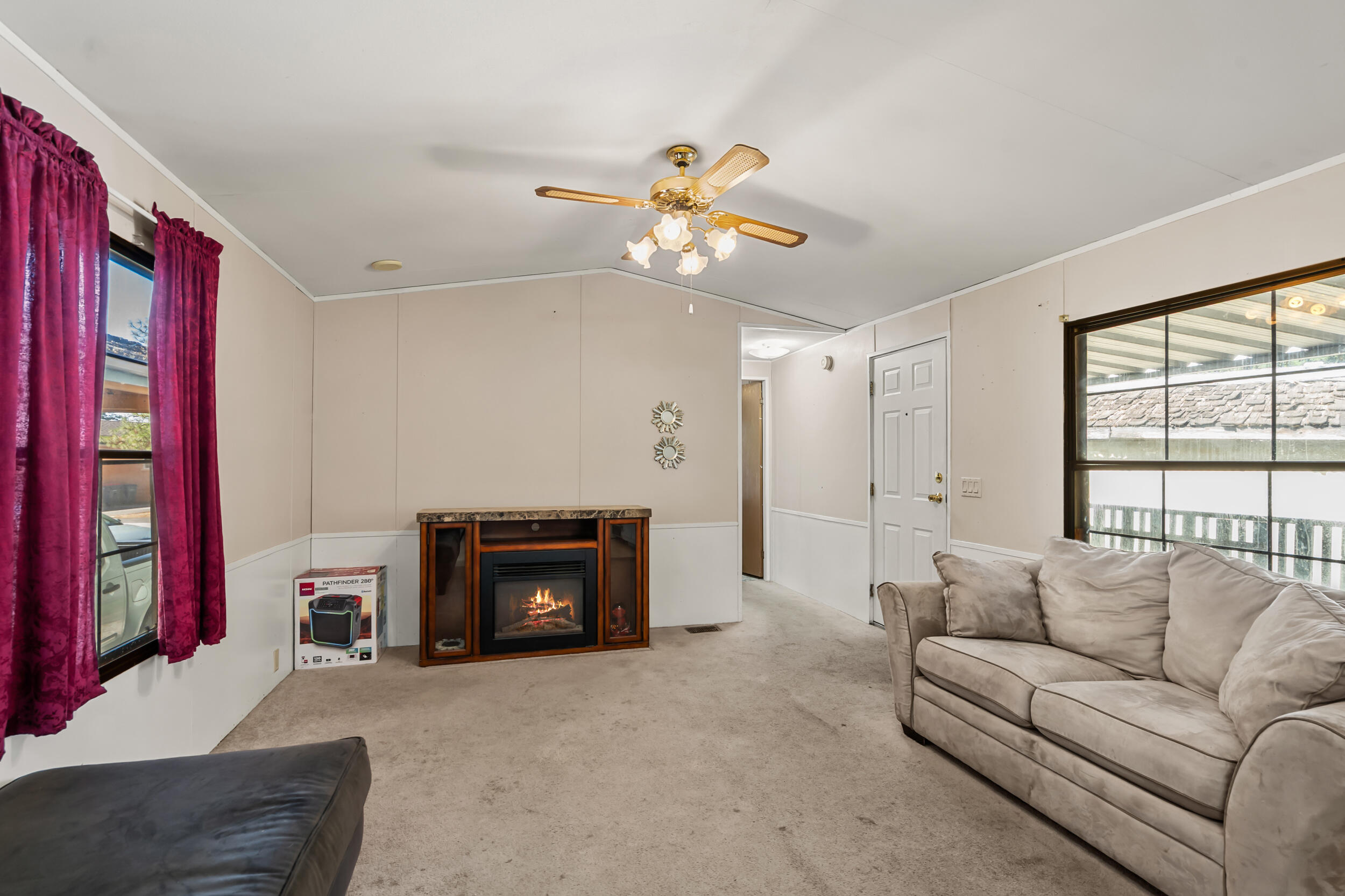 Myra Lynne Mobile Home Community - Residential