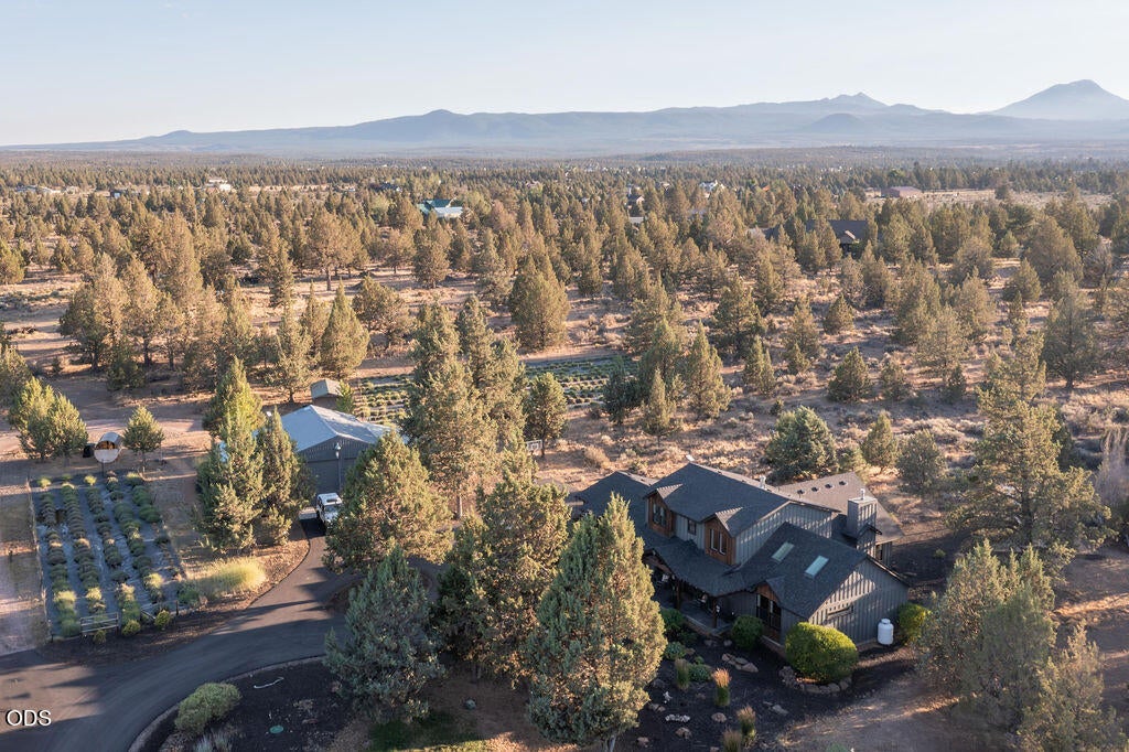 18025 Cascade Estates Drive